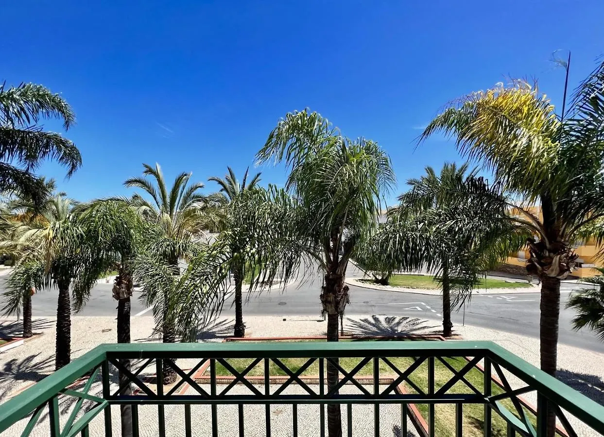 Tavira Palm Tree By Homing Apartamento