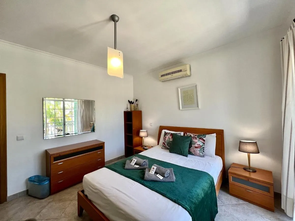 Tavira Palm Tree By Homing Apartamento